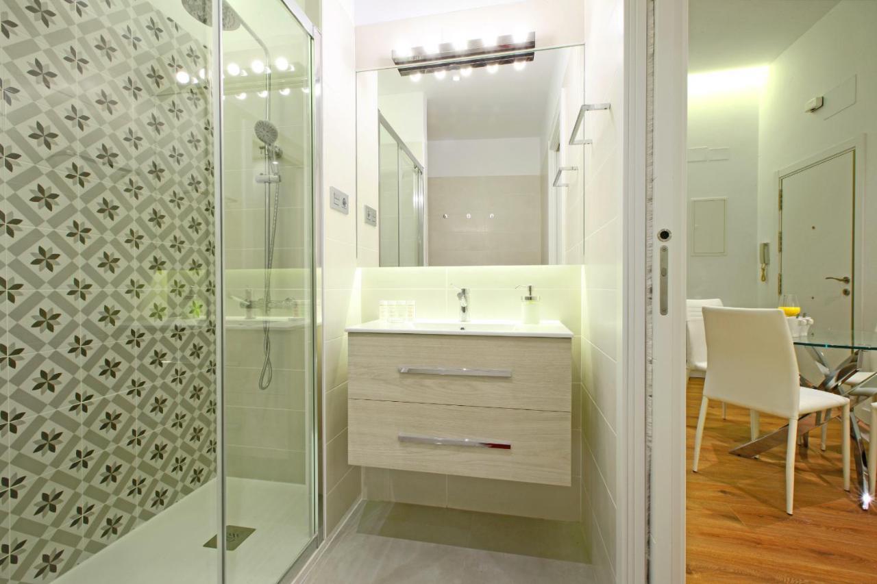 Prado Suite Madrid Bagian luar foto